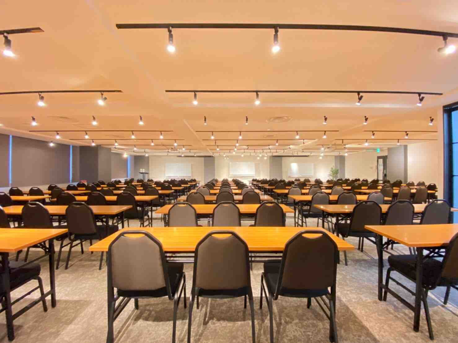 新宿】TIME SHARING 新宿4A｜貸し会議室・レンタルスペースならタイム