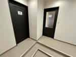 【内扉の左側には男女別トイレがございます】 - TIME SHARING 新宿御苑前 壱丁目参番館8Aの写真