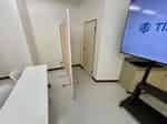 【パーテーションはトイレ出入口の目隠しになっています】 - TIME SHARING 神保町 樋谷ビル5Aの写真