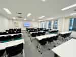 【スクール形式で63名着席可能】- TIME SHARING 京橋 SC新京橋ビル 7Cの写真
