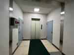 【エレベーターで2階までお上がりください】 - TIME SHARING 日本橋千代田会館 2Aの写真