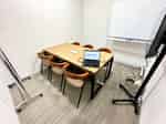 【6名着席可能、コンパクトなサイズのオシャレ会議室】 - TIME SHARING 新大阪プライムタワー Room Cの写真