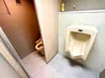 【男性用:個室×1、小便器×1】 - Lounge-R 六本木の写真