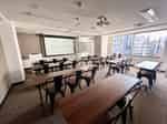 【セミナー形式で21名着席可能】 - TIME SHARING 渋谷ワールド宇田川ビル7Aの写真