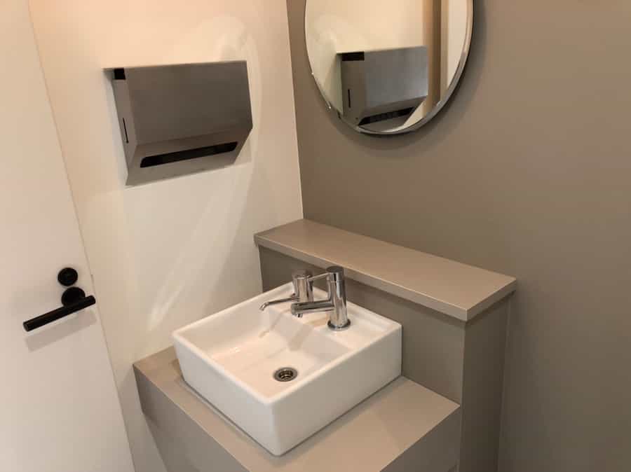 【トイレの流し台もナチュラルで可愛いです♪】 - TIME SHARING WORK 綱島（集中ブース席）の写真