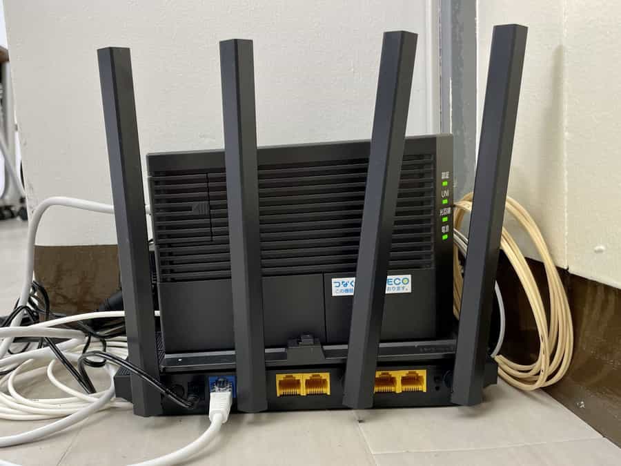 【202号室は室内にルーターがあるため、有線LANでインターネット接続が可能です。※LANケーブルはお客様自身でお持ち込みください】 - TIME SHARING 秋葉原 和泉ビル202の写真