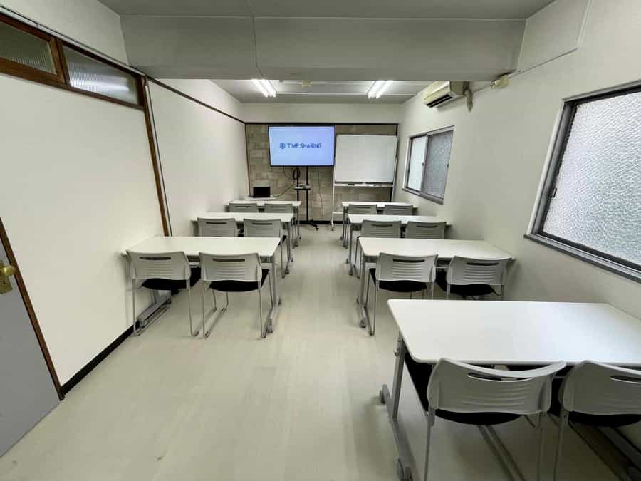 【14名着席可能・常識の範囲内なら盛り上がってもOK！（※ルールあり）な貸し会議室です♪】 - TIME SHARING 秋葉原 和泉ビル203の写真