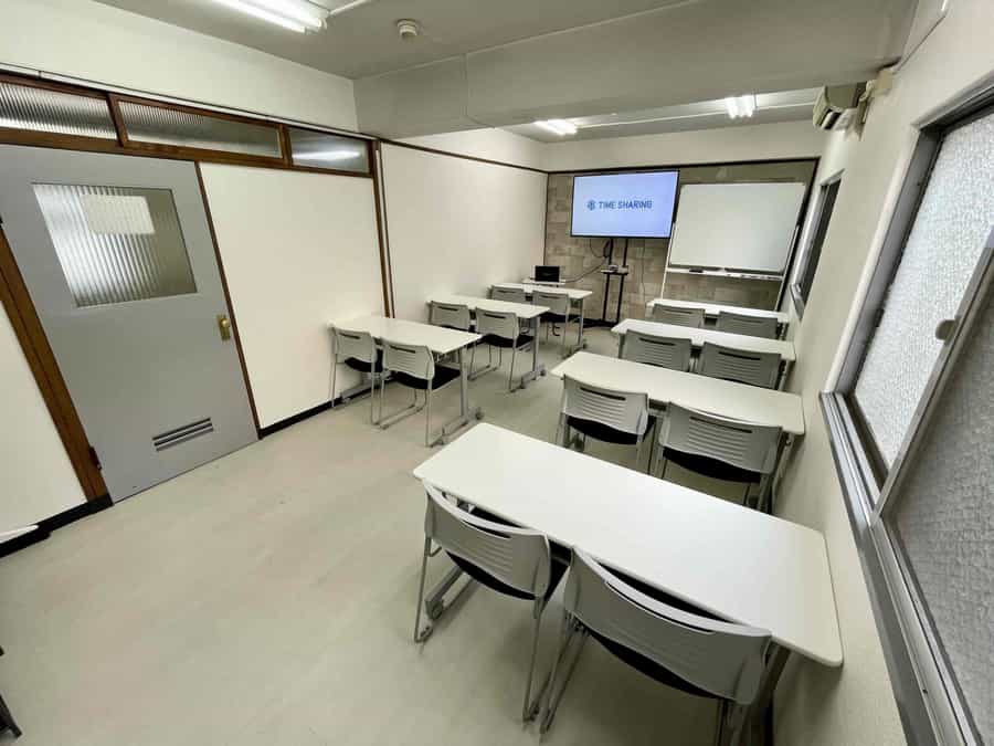 【複数人で同じ画面を見ながらのご利用にオススメです♪】 - TIME SHARING 秋葉原 和泉ビル203の写真