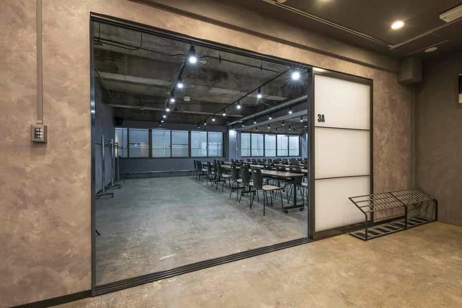 【大人数でも出入りがしやすいスライドドアです】 - TIME SHARING 渋谷神南3Aの写真