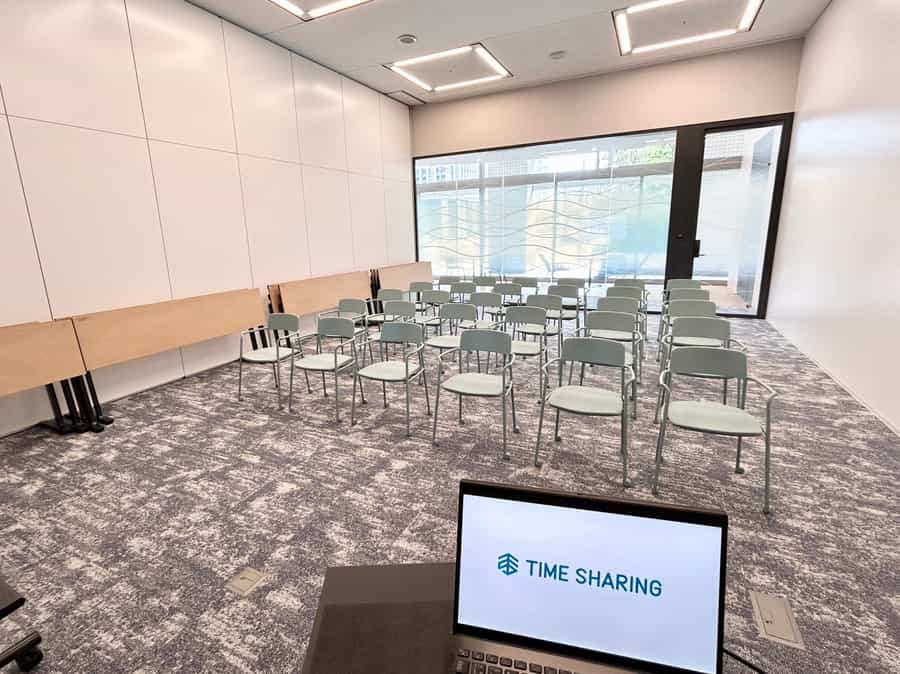 【司会台からは全体が見渡せます♪】 - TIME SHARING 勝どき 晴海トリトン X棟 Conference RoomⅡの写真