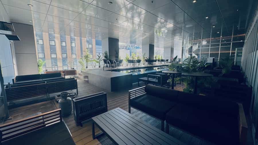 新宿】X PLACE water terrace＜東急歌舞伎町タワー5F＞｜貸し会議室