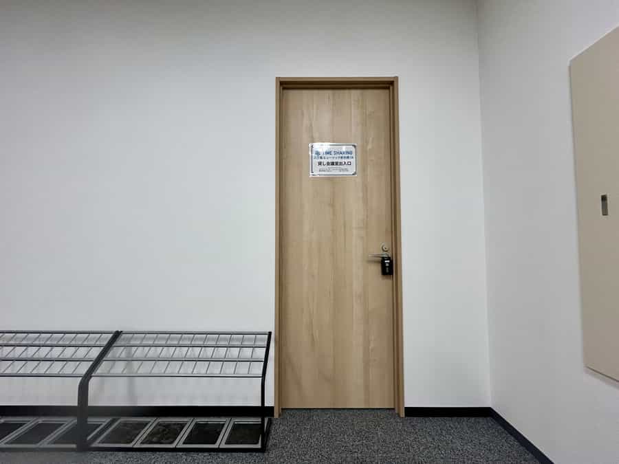 【7Aは共用部右側の扉になります】 - TIME SHARING 京橋 SC新京橋ビル 7Aの写真