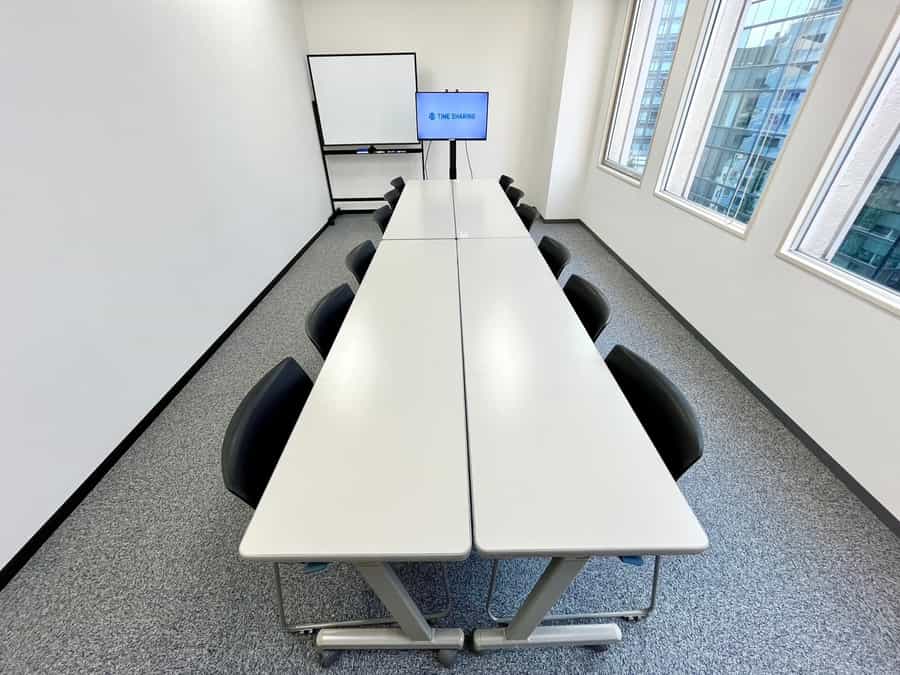 【対面形式で12名着席可能】 - TIME SHARING 京橋 SC新京橋ビル 7Bの写真