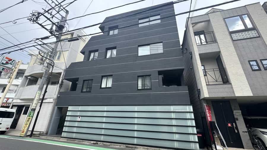 【ビル外観】