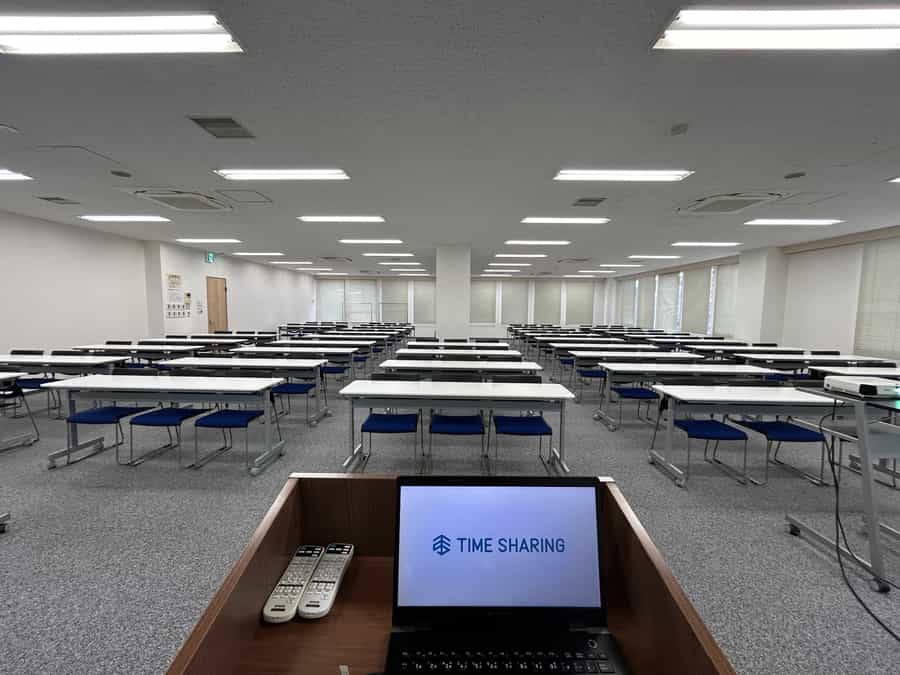 【司会台から一番後ろの席まで見渡せます】 - TIME SHARING 京橋 SC新京橋ビル 7Aの写真