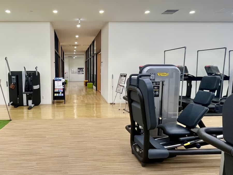 【4階に上がり真っ直ぐ進むと、左側にSTUDIO2がございます。】 - TIME SHARING 津田沼 コナミスポーツクラブ 奏の杜 STUDIO2(旧:エグザス 奏の杜)の写真