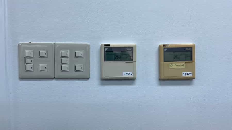 【電気・空調スイッチは入ってすぐ左手にございます】- TIME SHARING 水道橋 タナカビル 3F の写真