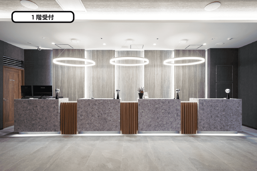 【1F受付】- グレイドパーク 新橋駅前7F(銀座口)の写真