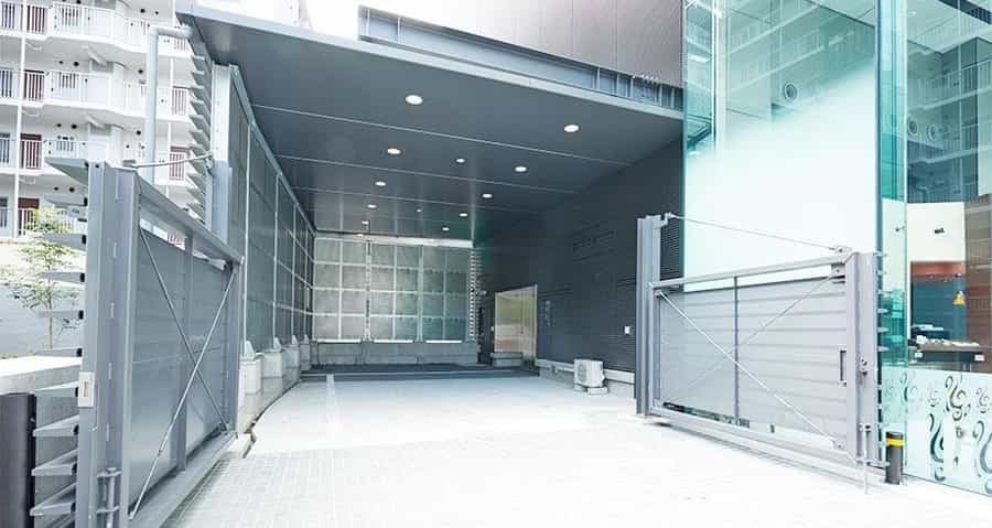 【ホール専用搬入口 イベントホールの搬入出用として、専用のスペースと大型エレベーターを完備しております。】 - EBiS303 イベントホールの写真
