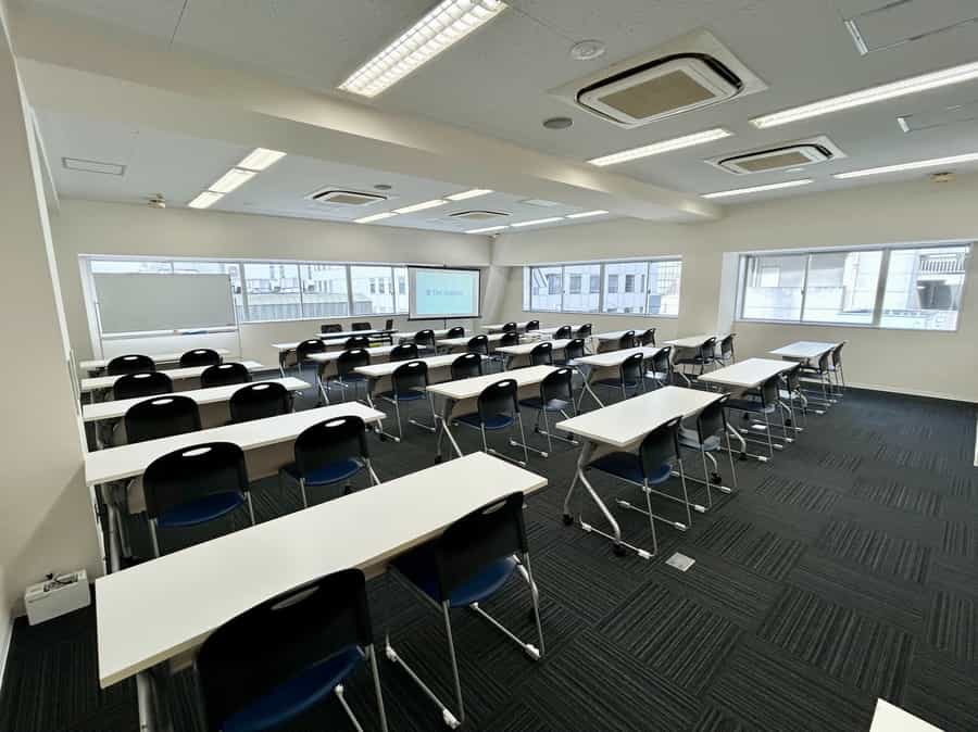 【仙台駅より徒歩2分の会議室】