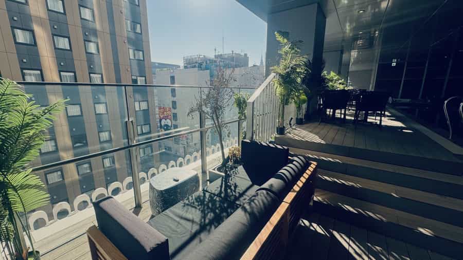 新宿】X PLACE water terrace＜東急歌舞伎町タワー5F＞｜貸し会議室