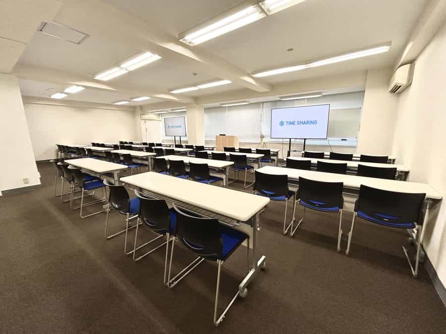 【65インチのモニターが2台で投影が可能◎】 - TIME SHARING 新宿御苑 東弥ビル5Fの写真