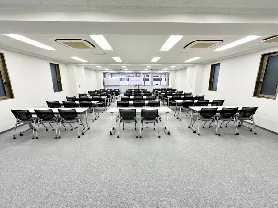 【末広町駅より徒歩3分、湯島駅より徒歩3分!好立地な会議室です♪】 - TIME SHARING 御徒町 マツダビル4Fの写真