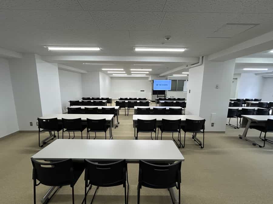 【会議・セミナー・説明会などのご利用に最適です！】- TIME SHARING 池袋 吉大ビル 3F