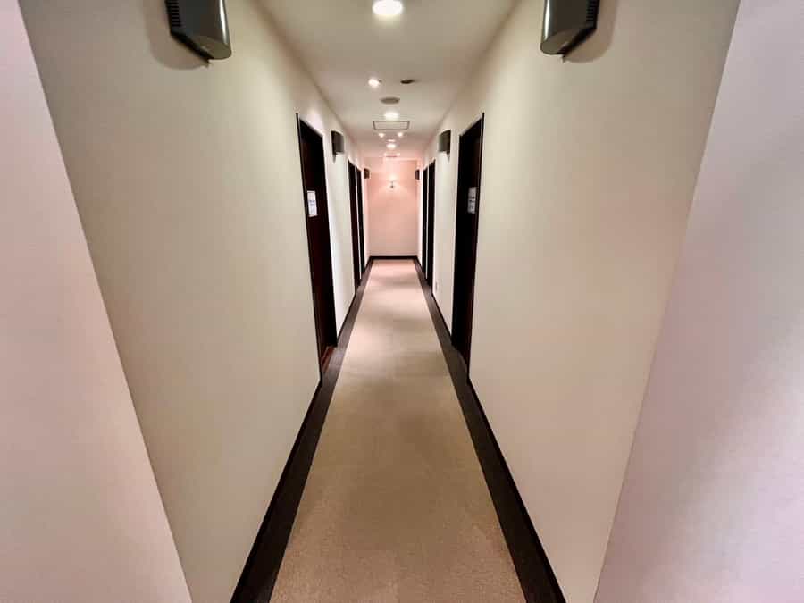 【roomCは左手手前の扉になります】 - TIME SHARING 銀座 旗ビル roomCの写真