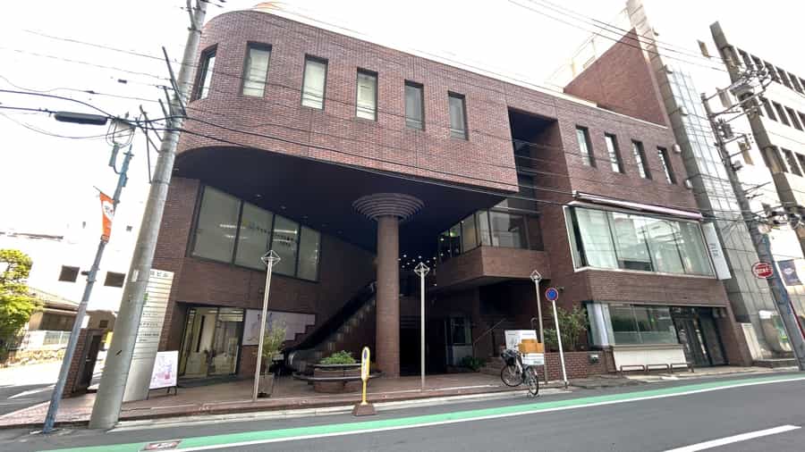 【ビル外観】