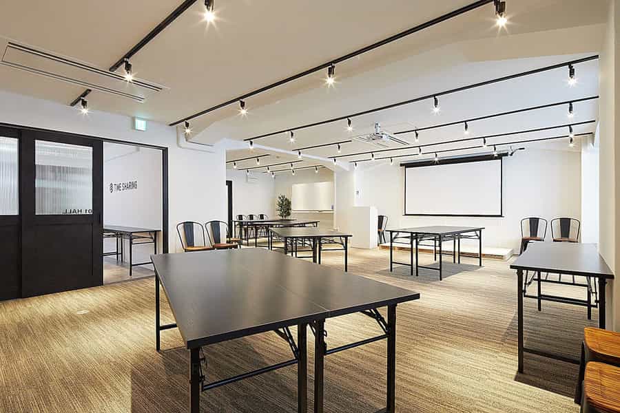 セミナー後の交流会などにも - TIME SHARING 渋谷青山通り3Fの写真