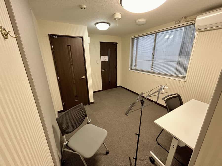 【譜面台付きのスペースです♪】 - TIME SHARING 銀座 旗ビル roomSの写真