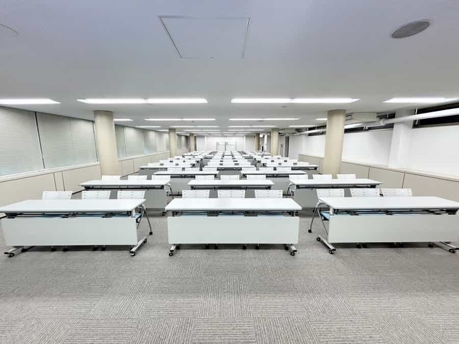 【ブラインドは閉めることも可能です】 - TIME SHARING 銀座三丁目ビルディング5Fの写真