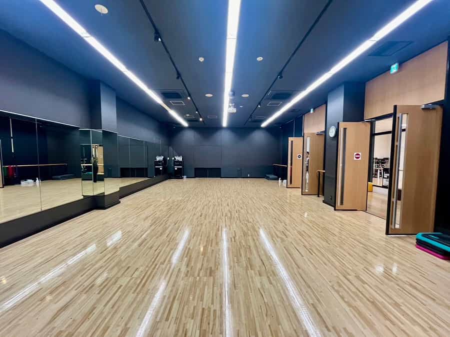 【レッスンやサークル活動にもご利用いただけます!アンプも使用可!※トレーニング器具は使用禁止です。】 - TIME SHARING 津田沼 コナミスポーツクラブ 奏の杜 STUDIO2(旧:エグザス 奏の杜)の写真