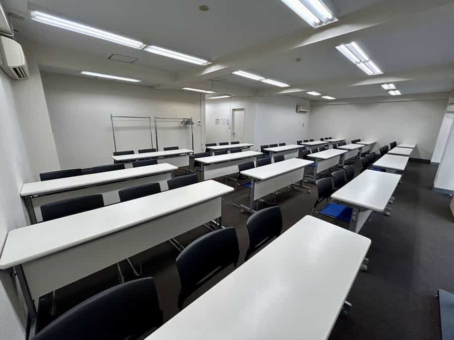 【お客様ご自身でのレイアウト変更可能です（予約時間内の原状復帰必須！）】 - TIME SHARING 新宿御苑 東弥ビル5Fの写真