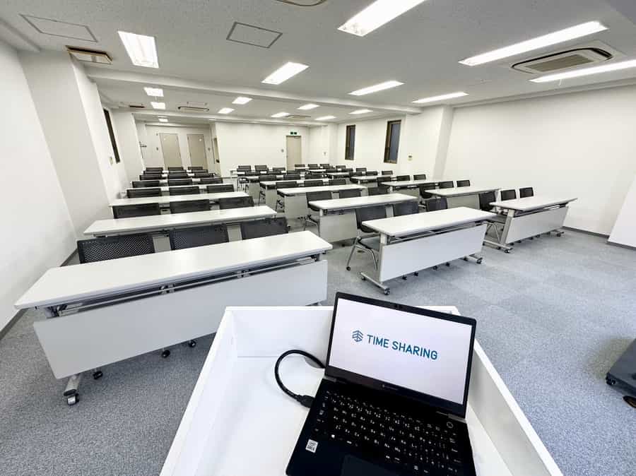 【司会台から一番後ろの席まで見渡せます】 - TIME SHARING 御徒町 マツダビル4Fの写真