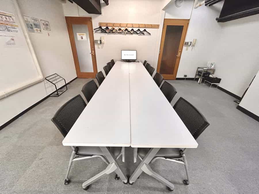【対面で着席できるので、会議や打ち合わせにオススメです】 - TIME SHARING 赤羽 IMBオフィス512の写真