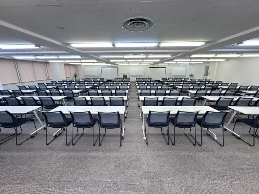 【最大150名着席可能な大規模会議室が新宿にOPEN★】 - TIME SHARING 新宿7Aの写真