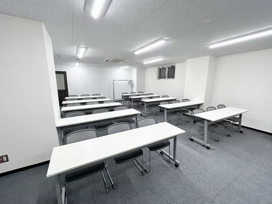【スクール形式で30名着席可能です!】 - TIME SHARING 横浜関内 セルテアネックス 3Cの写真