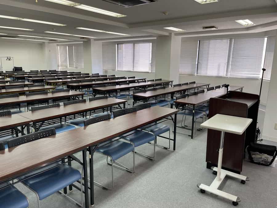 会議室前方から撮影 - 朝日ビル5F 貸会議室の写真