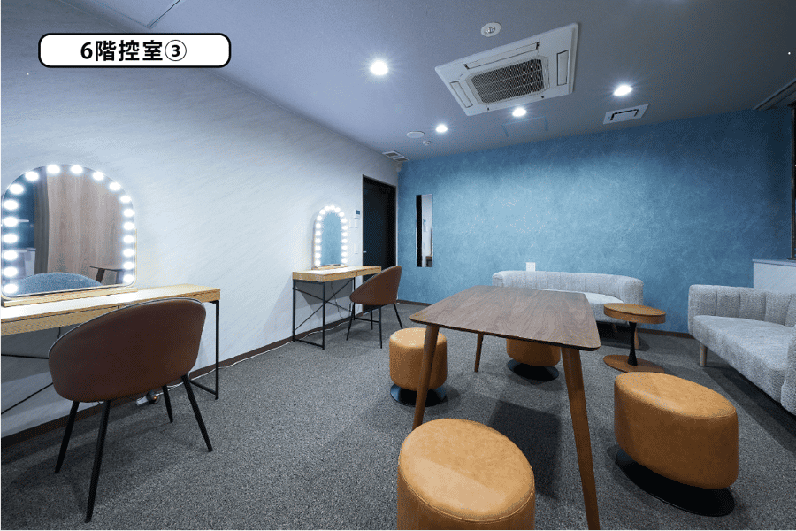 【控室6F③(10名収容)】- TIME SHARING 新橋駅前8F(銀座口) の写真