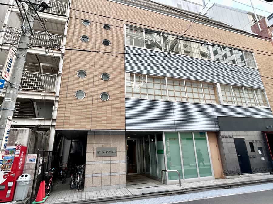【ビル外観】