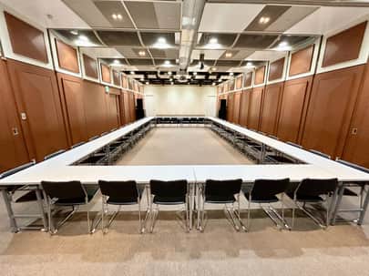 TIME SHARING GINZA4-5-6(山野楽器銀座本店ビル7階)