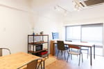 大きな窓から自然光が差し込みます☆ - GOBLIN.原宿店-GALLERY B-の写真
