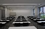 スクール形式 - 田町グランパークカンファレンス 303中会議室の写真